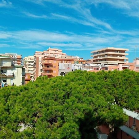 Apartament Alessya Delux Ladispoli Zewnętrze zdjęcie