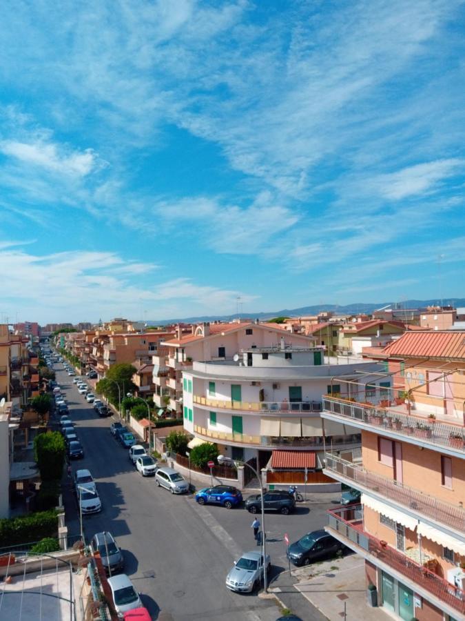 Apartament Alessya Delux Ladispoli Zewnętrze zdjęcie