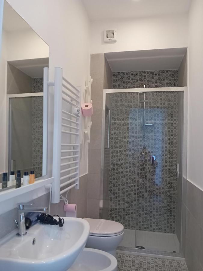 Apartament Alessya Delux Ladispoli Zewnętrze zdjęcie
